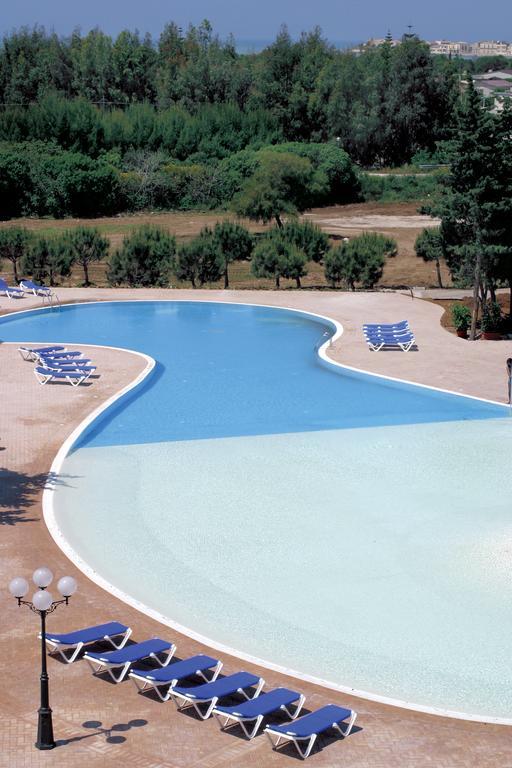 מלון סמפיירי Igv Club Baia Samuele מראה חיצוני תמונה